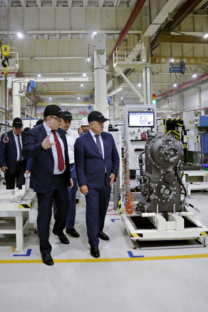 За последние пять лет компания поставила в регион более 250 комбайнов и тракторов За последние пять лет компания поставила в регион более 250 комбайнов и тракторов